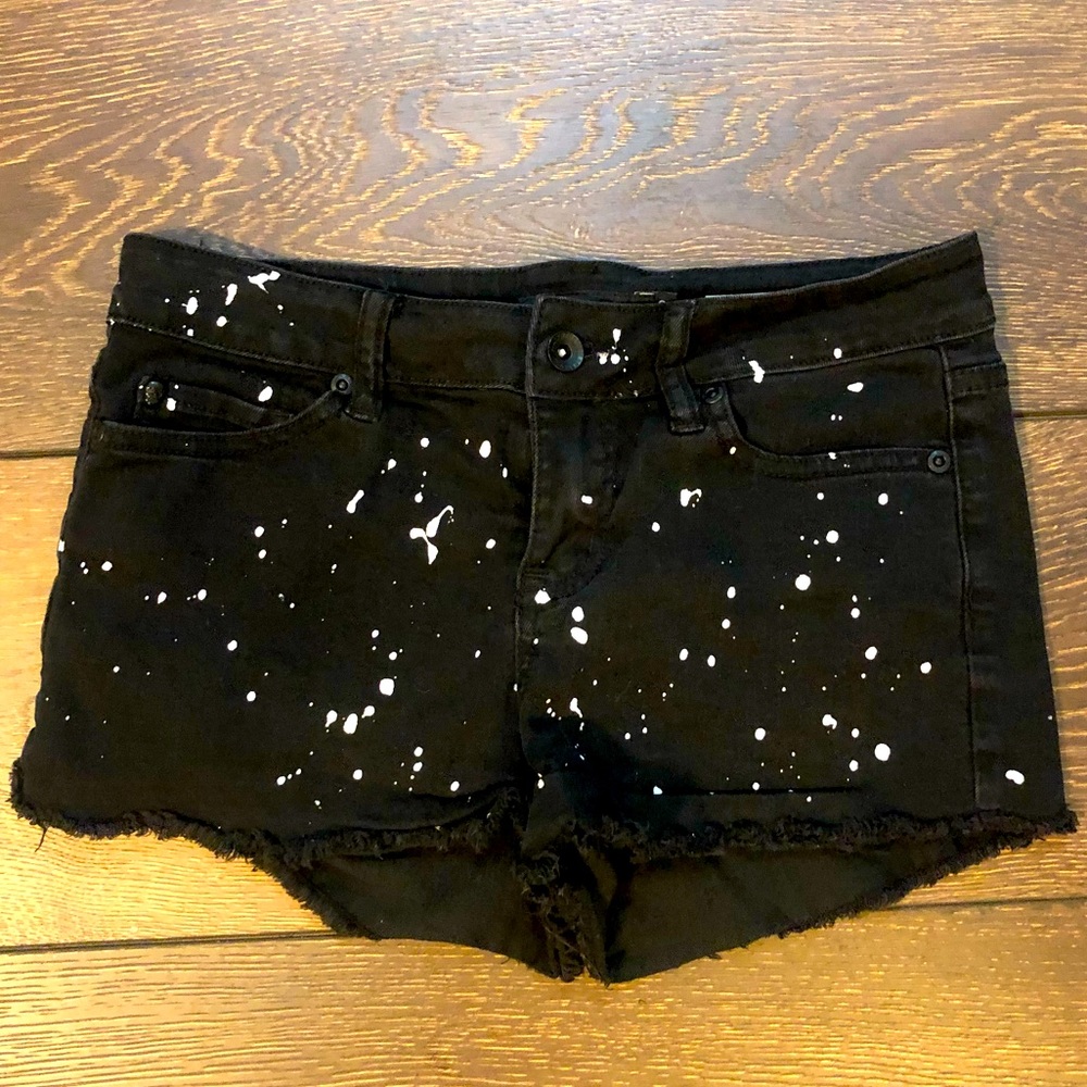 Women’s Size 3 Black Jean Short